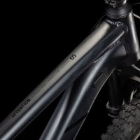 Cube Attention SLX blackmetal´n´black (2025)